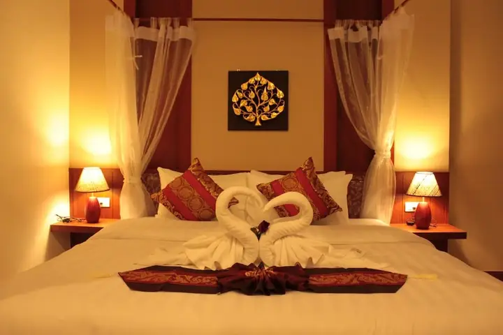 Кату: Patong Hemingway's Hotel