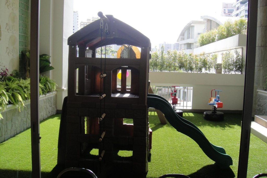 Bless Residence Sukhumvit 33 — фото 1