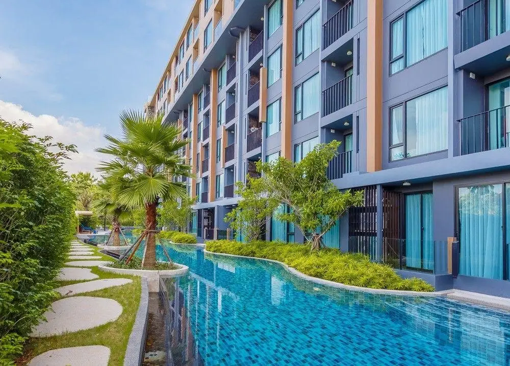 Тхаланг: The Aristo Resort 420