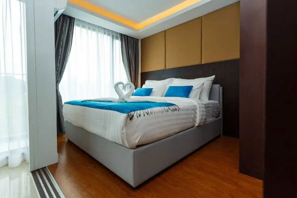 Тхаланг: The Aristo Resort 610