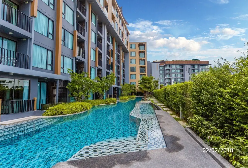 Тхаланг: The Aristo Resort 610