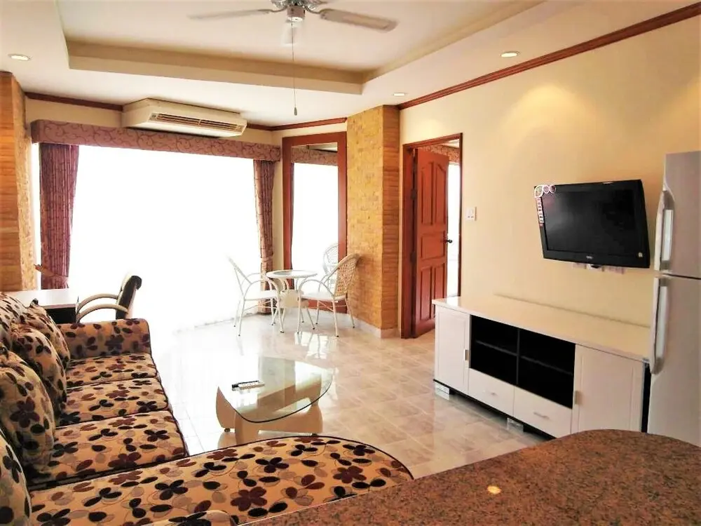 Паттайя: Sea Pool View at View Talay 1 Condo Pattaya