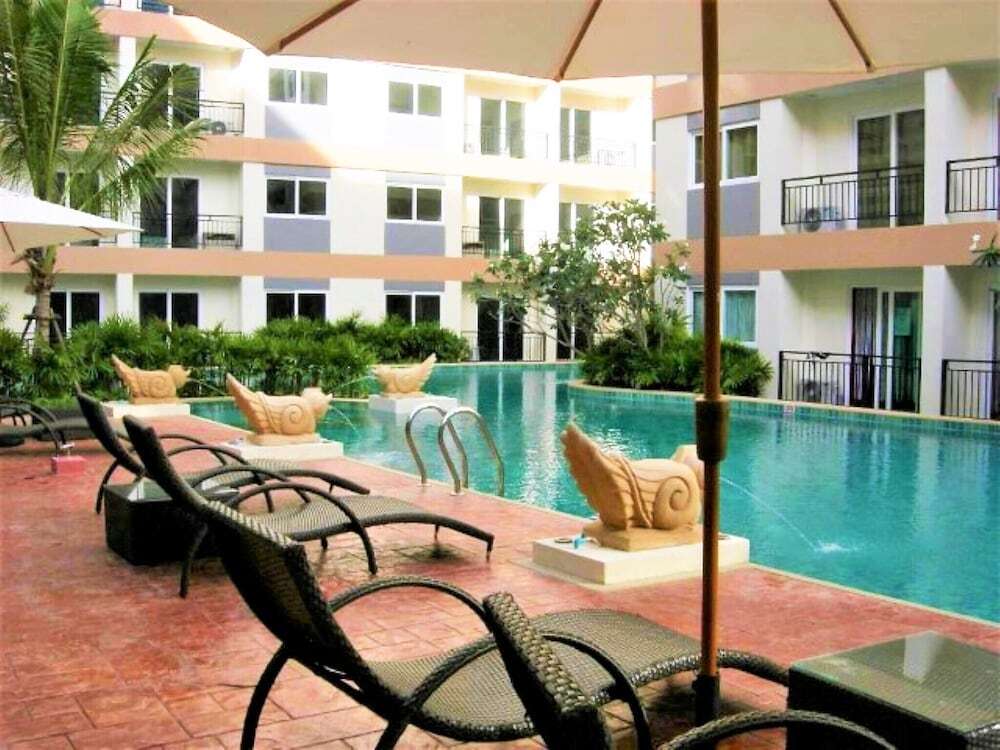 Паттайя: Park Lane Resort Pattaya 2 Bedroom Condo Fully Equiped