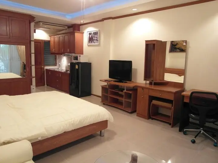 Паттайя: Baan Suan Lalana Td F2 R206