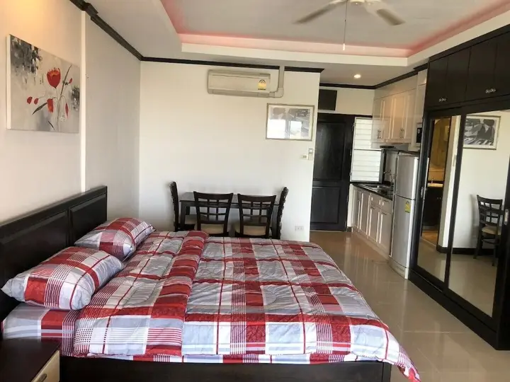 Паттайя: Baan Suan Lalana Ta Floor 4 R503