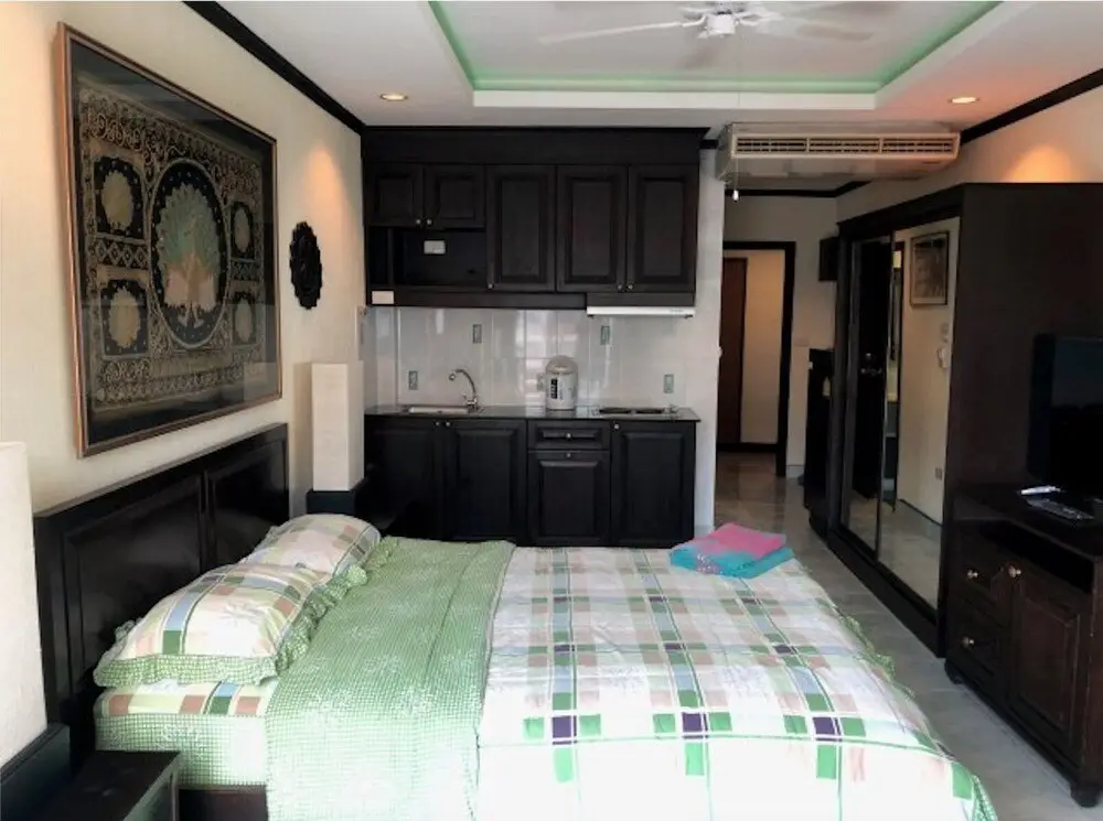 Паттайя: Jomtien Beach Condomijium Bc A3 F15 R35