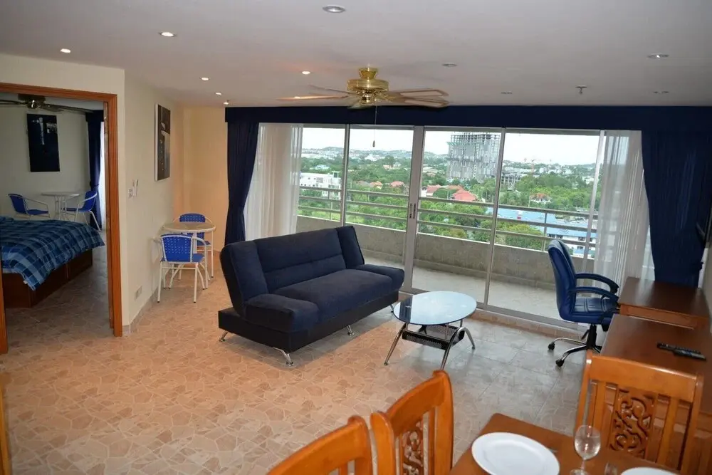 Паттайя: Angket Hip Residence in Jomtien Apartment Floor 8