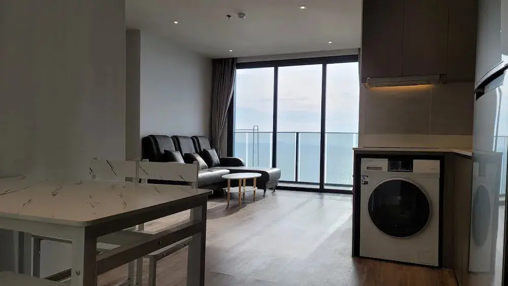Паттайя: Sea view 253 The Base Central Pattaya