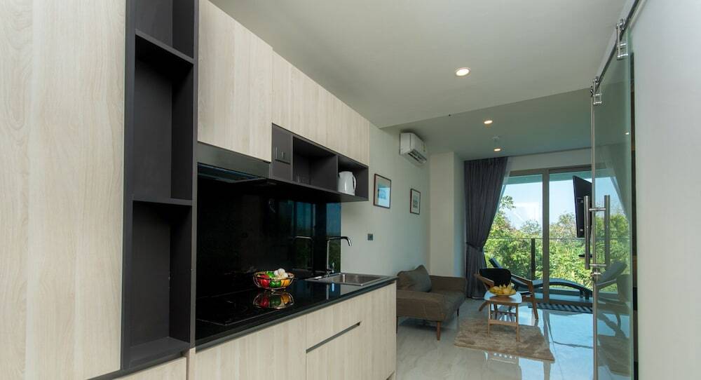 Кату: Luxury Sea View 1Bedroom Apartment