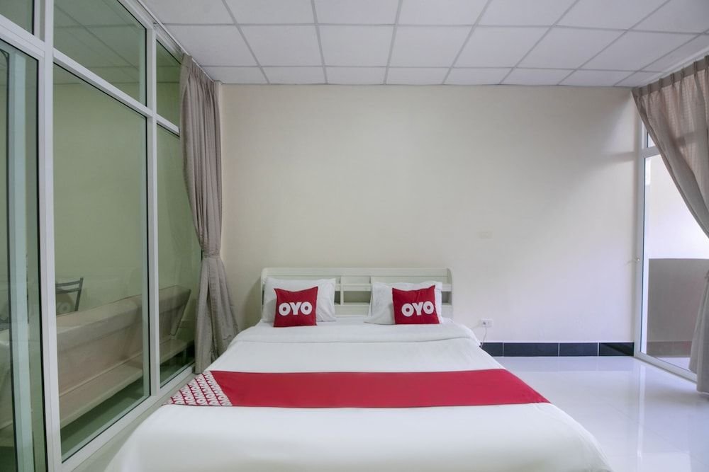 Бан Чанг: OYO 75390 Sunee Place Hotel