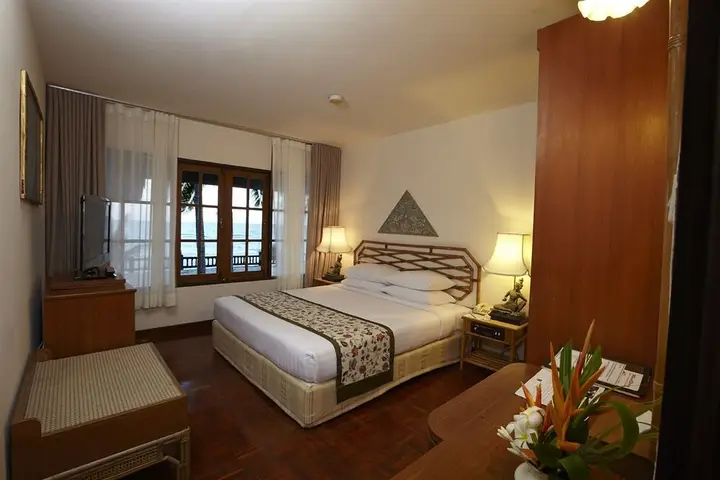Чаам: Regent Beach Resort