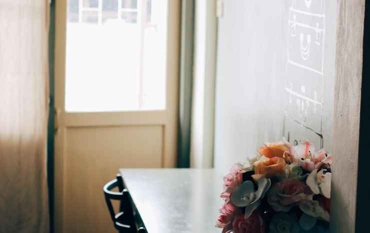 Бангкок: Nine Cafe' Hostel Travel