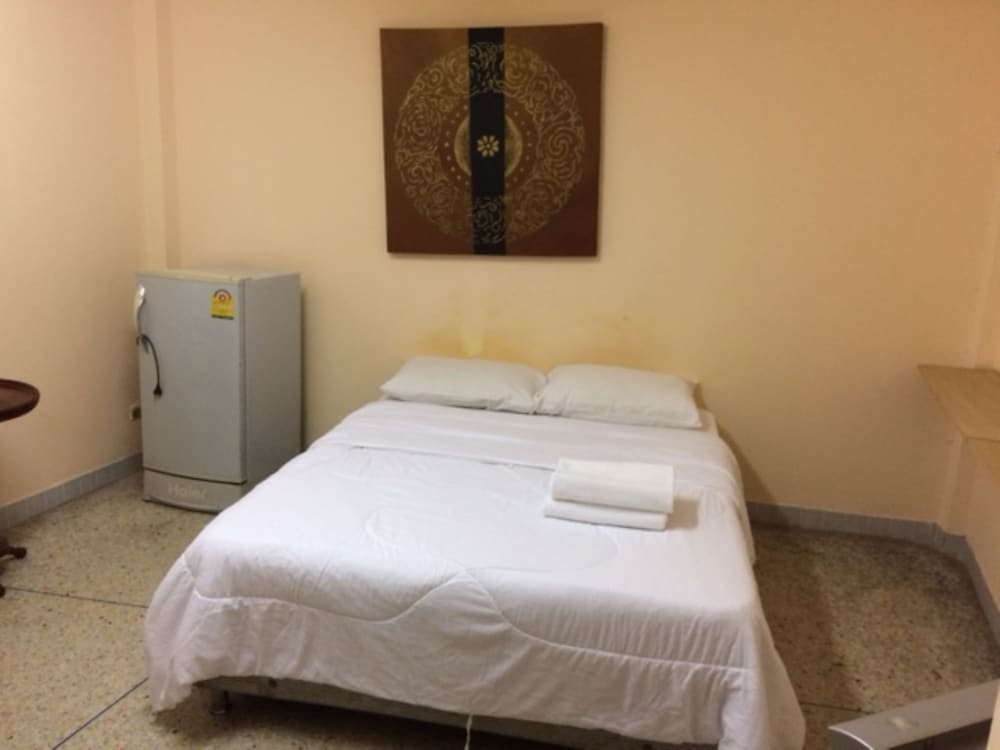 Паттайя: Maharani Guesthouse