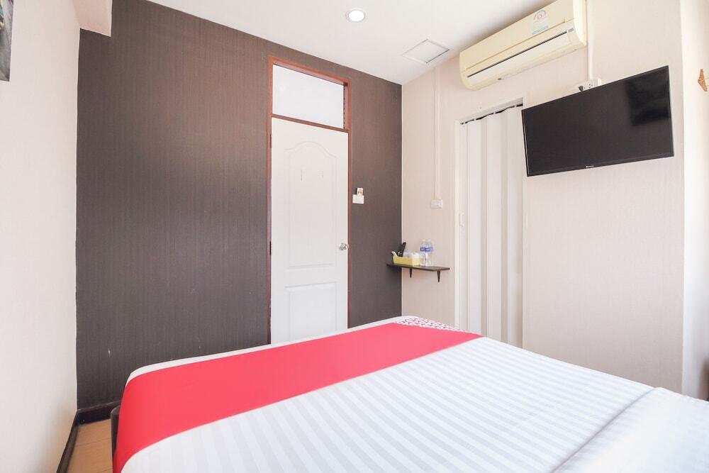 Бангкок: OYO 537 Na Banglampoo Hotel