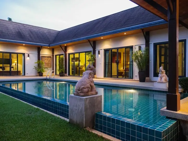 Муанг: Vacation Pool Villa Naiharn Phuket