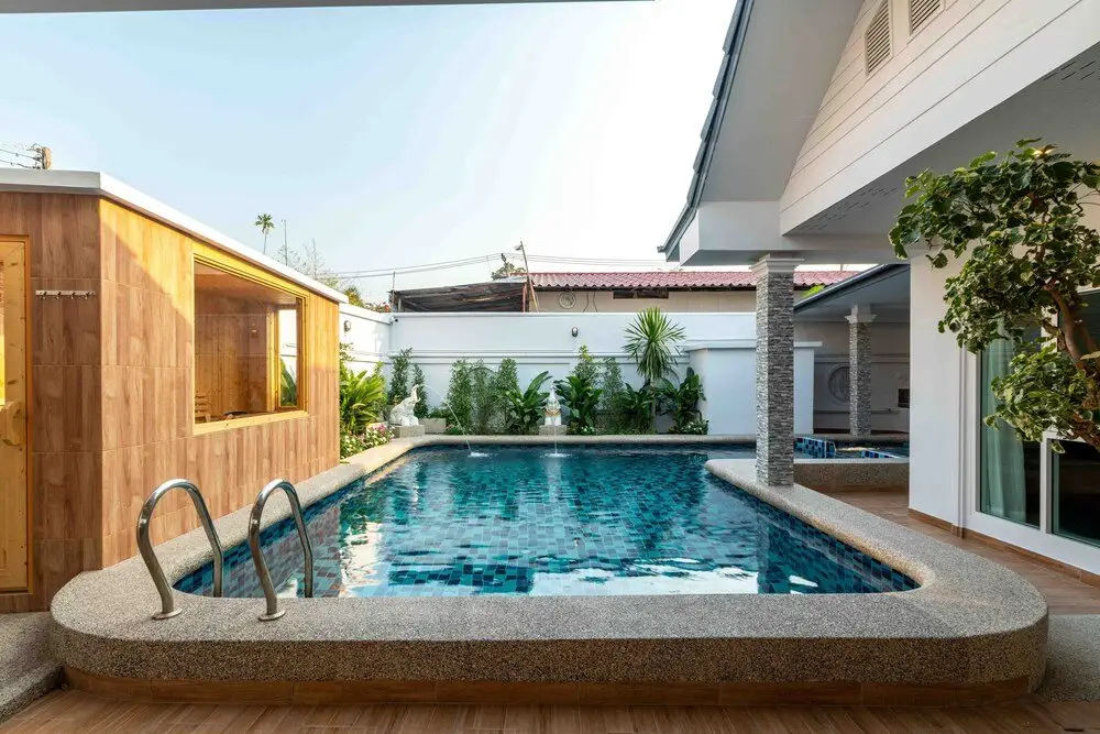 Паттайя: Luxury Pool Villa 6BR