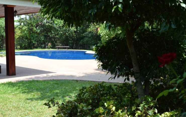 Чиангмай: 8 Bedroom Luxury Villa with Private Pool