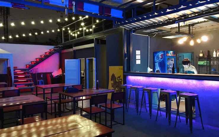 Бангкок: Samsen8 Hostel