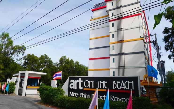 Чакпхонг: Art On The Beach 298/49 (Room 601)