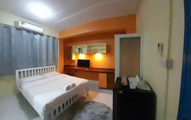 Бангкок: Baan Daratorn Soi 53 Yeak 17