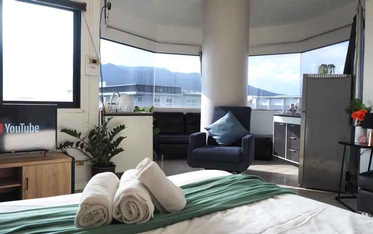 Panoramic Mountain and City Views from 50 sqm room — фото 1