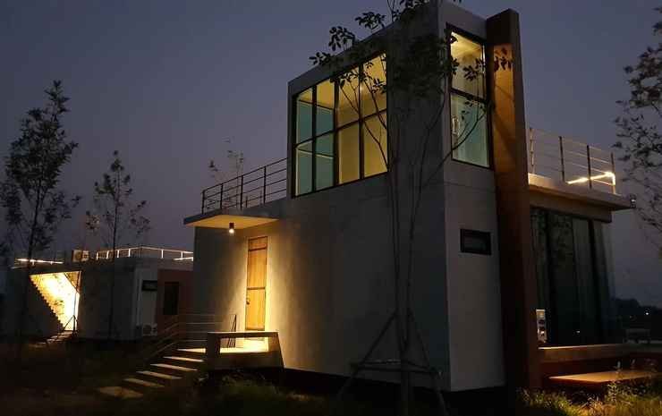 Пак-Чонг: 478 Camp Cabin Chic A