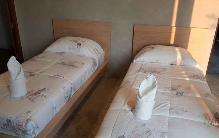 Пак-Чонг: 478 Camp Cabin Chic B