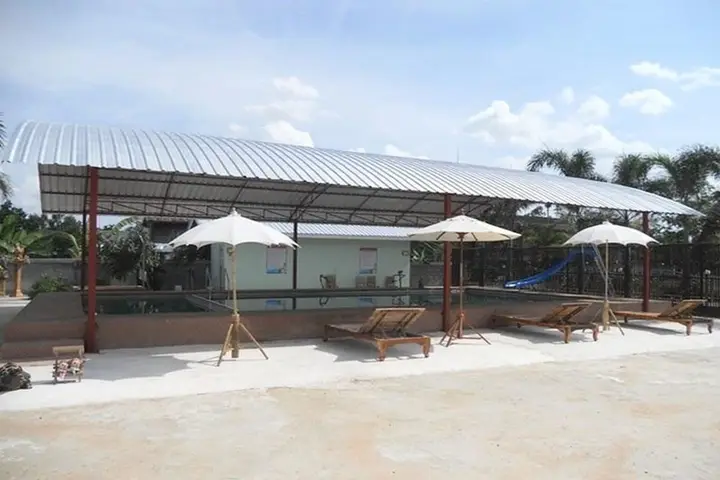 Пхуттхаисонг: Benelux Resort