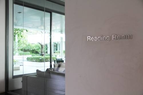 Бангкок: The Room Sukhumvit 62