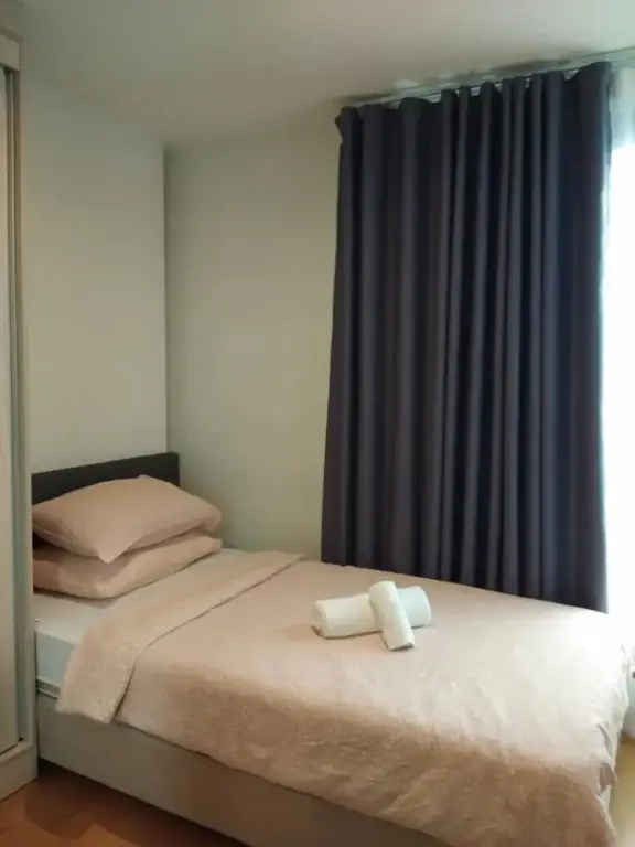 Бангкок: The Room Sukhumvit 62