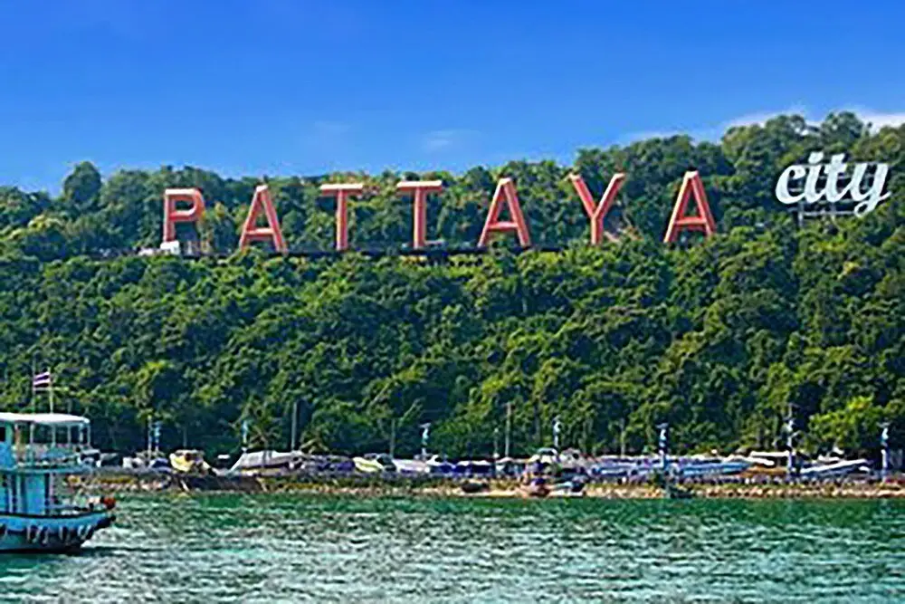Паттайя: Panoramic Sea, City and Mountain Views by City Garden Tower