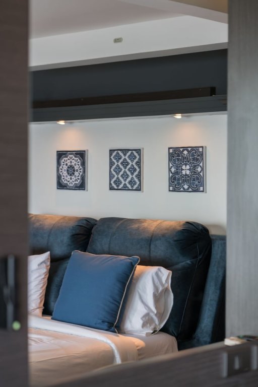 Кату: Sea Room's at Patong