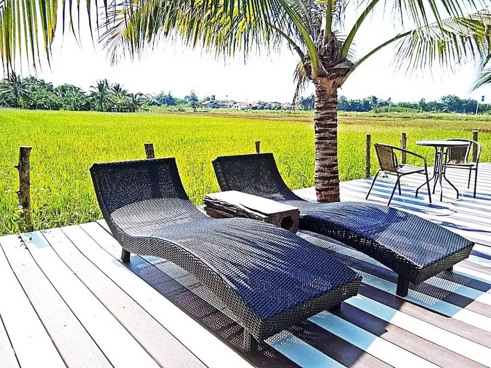 Сан-Патонг: Naihuar resort