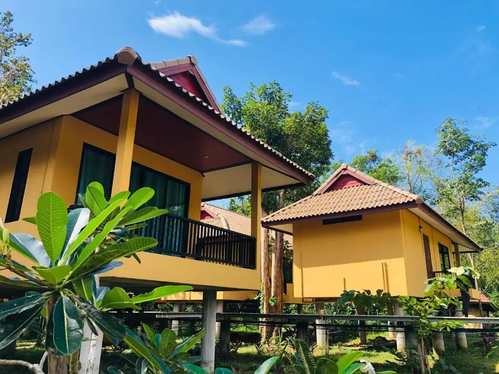Фаном: The Bliss Khao Sok Boutique Lodge