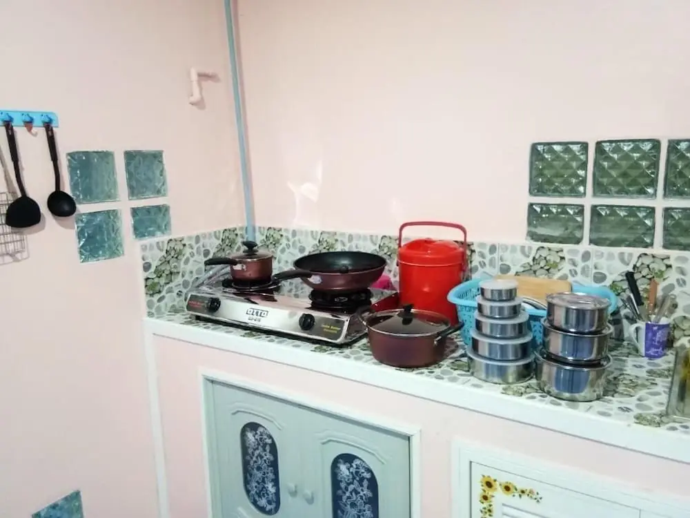 Ко Куд: Two Rooms
