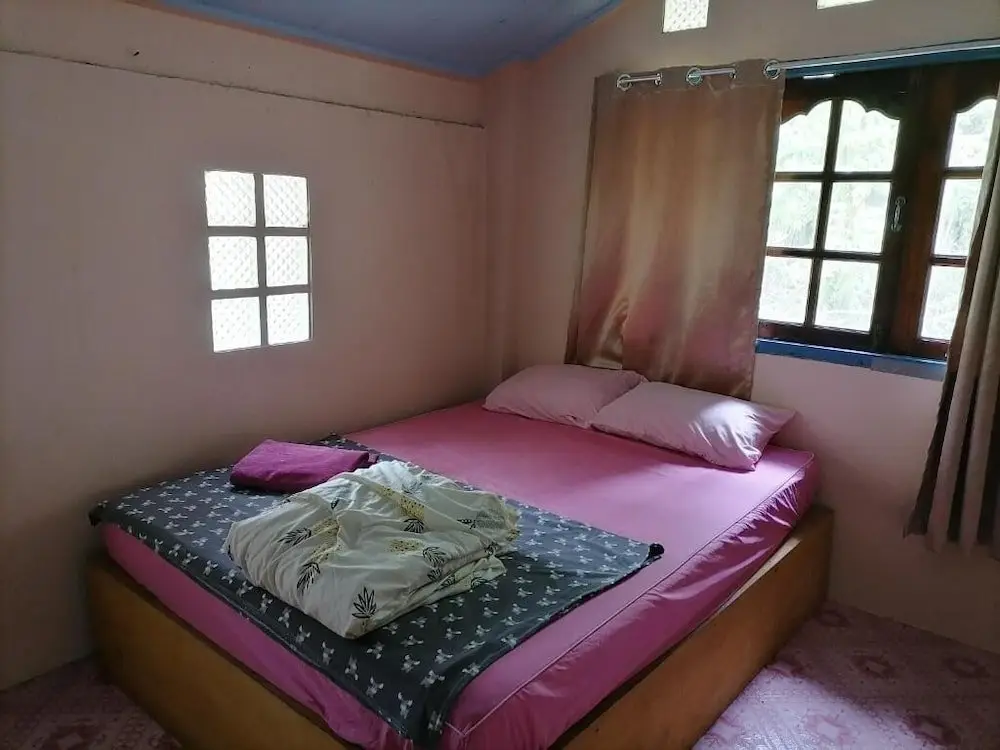 Ко Куд: Two Rooms