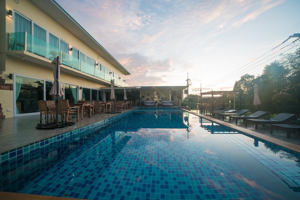 Ко Чанг: Elysian Koh Chang Bungalows and Pool Villa