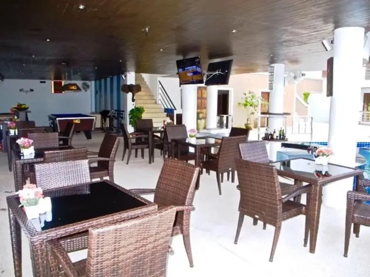 Кату: Bayshore Patong Studio