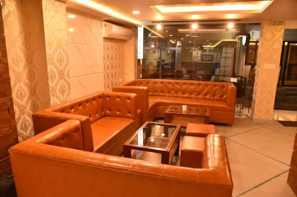 Бангкок: Rose Nana Hotel