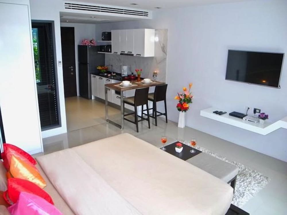 Кату: Emerald Apartment in Patong