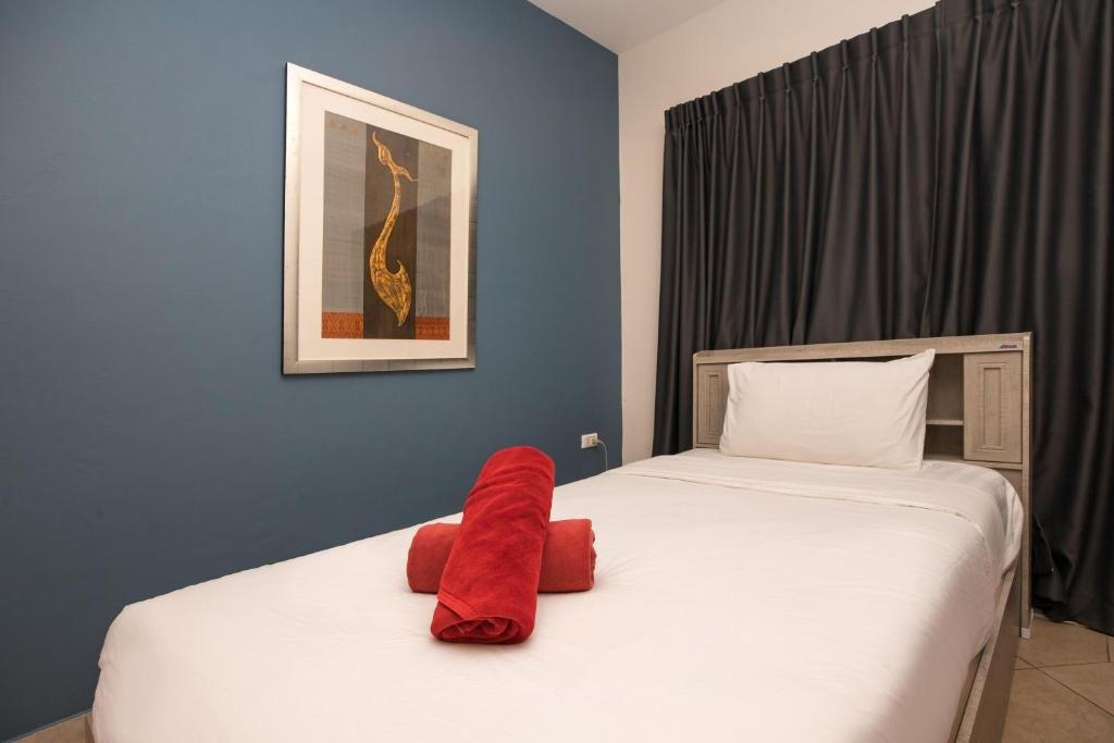 Муанг: Blissful Villa Felicity with Ample Space