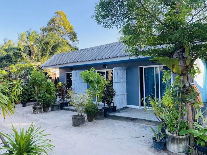Старая часть Ланты: Kohmook Seaview Bungalow