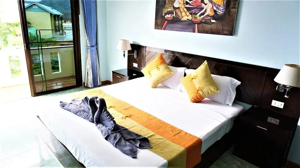 Кату: Villa Park Resort