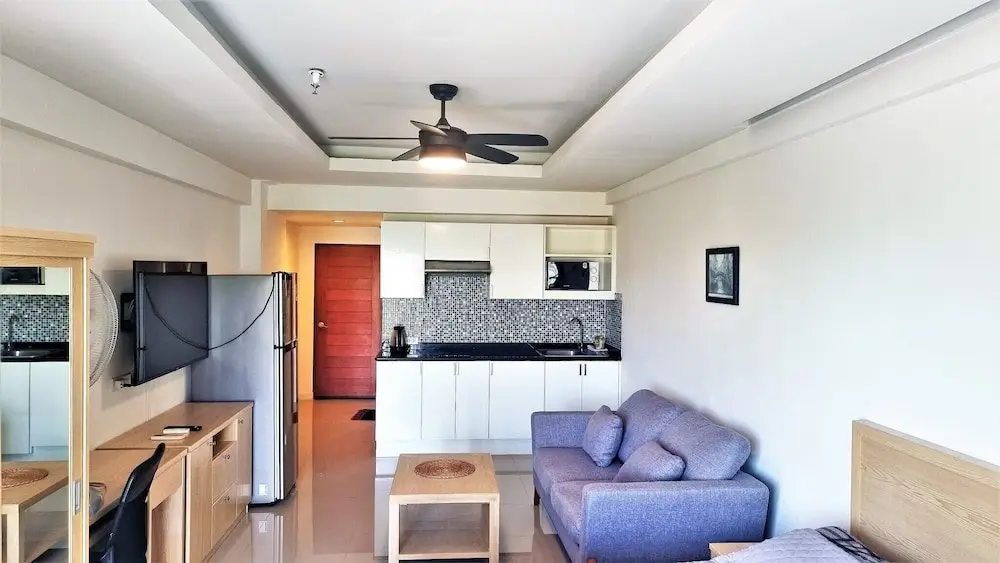 Паттайя: Lovely sea View Studio Jomtien Beach