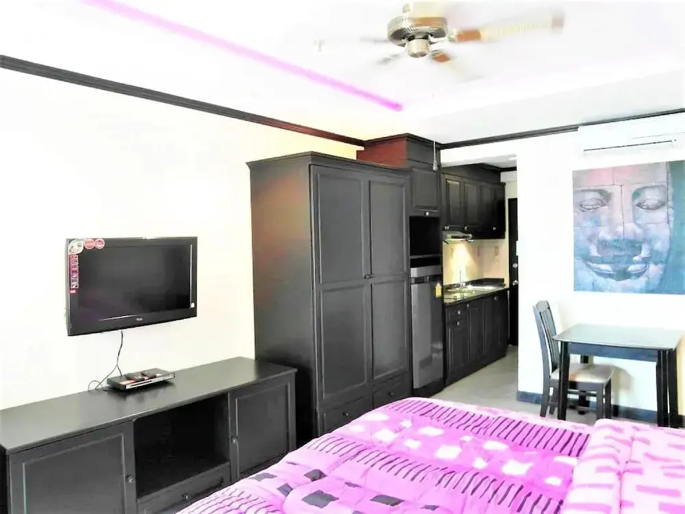Паттайя: Stylish Studio Rentbuythailand