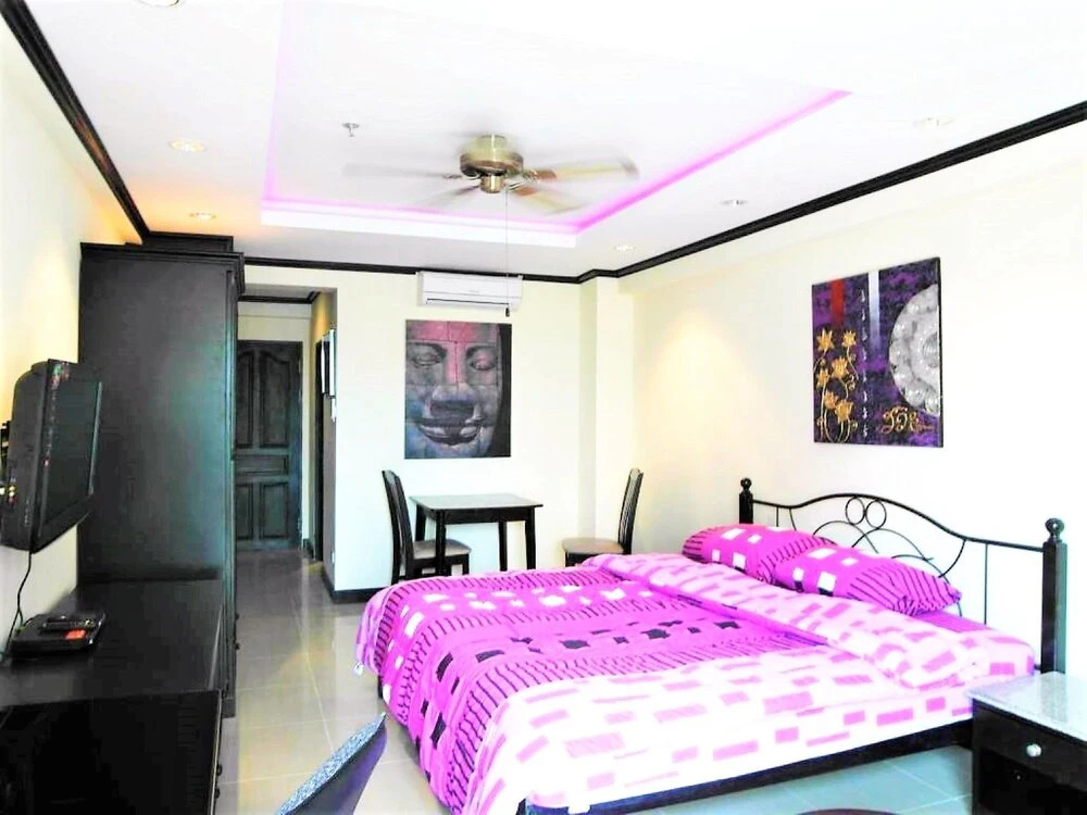 Паттайя: Stylish Studio Rentbuythailand
