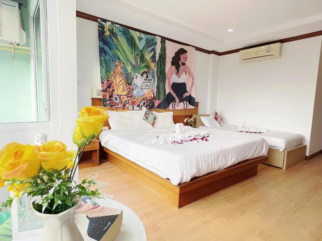 Кату: Lanting House Phuket