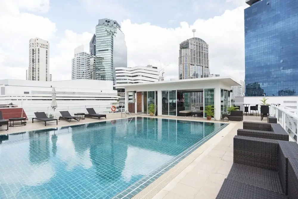 Бангкок: Maple Haus Sukhumvit 33 by Favstay