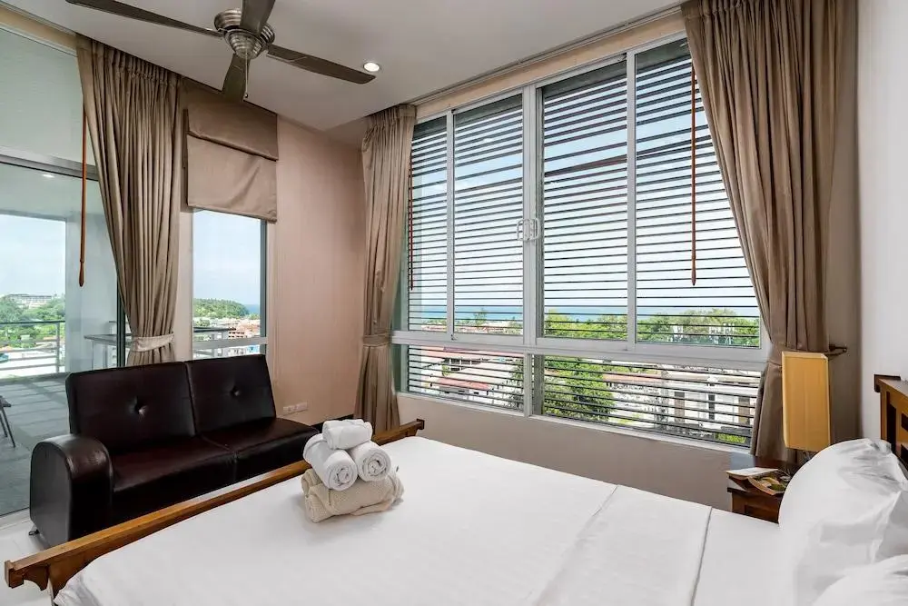 Муанг: Veloche 2 bedroom Condominium