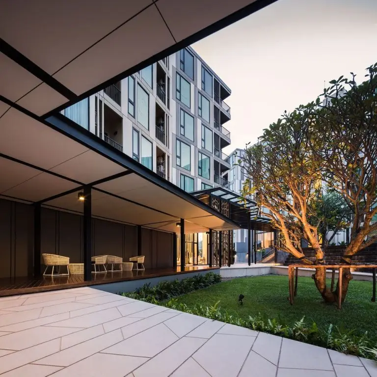 Муанг: The Base Private Residence & Resort